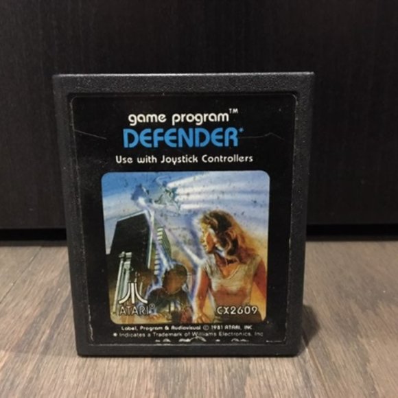 Atari 2600 Defender Game with Manual and Case - Picture 2 of 10